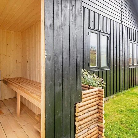 بيت للعطل 4 Person In